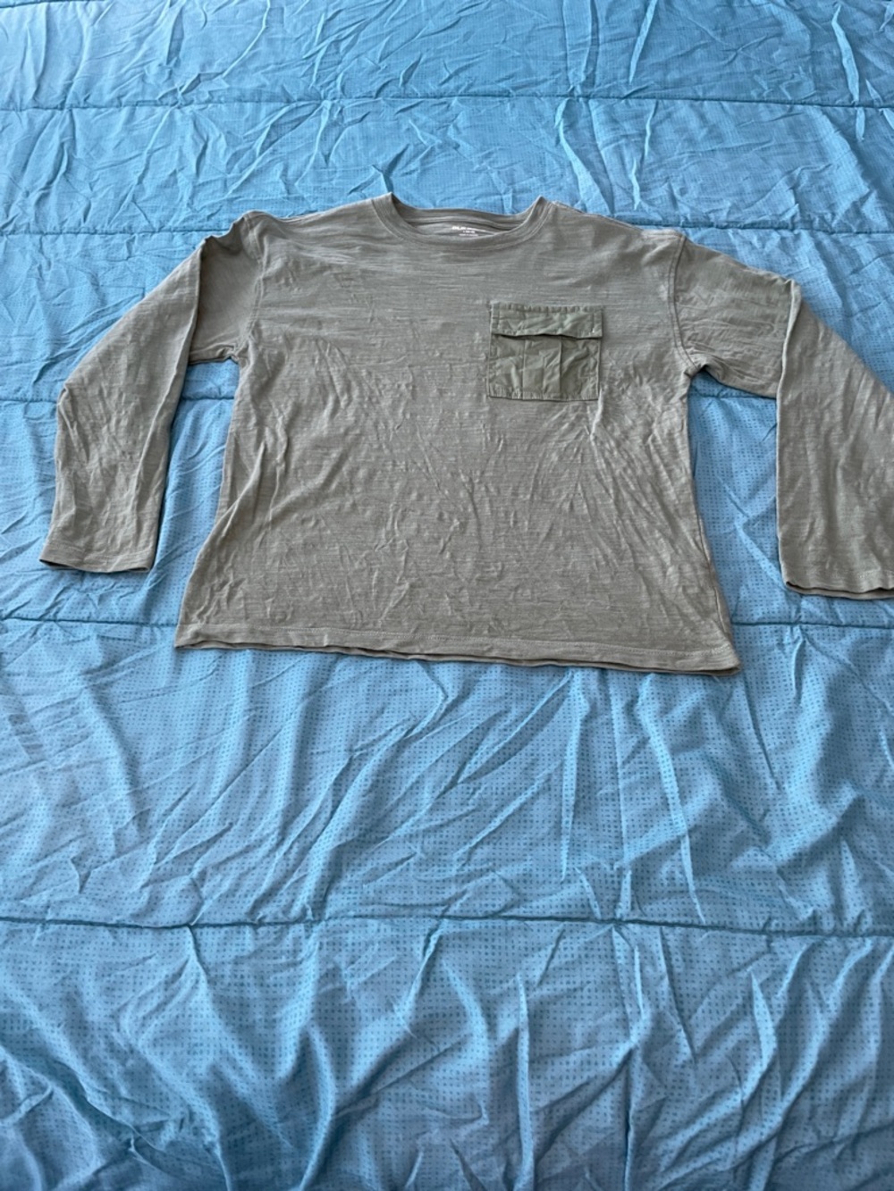 OLD NAVY Kids Long-Sleeve Pocket Tee - Olive Green SIZE L(10-12) R12
